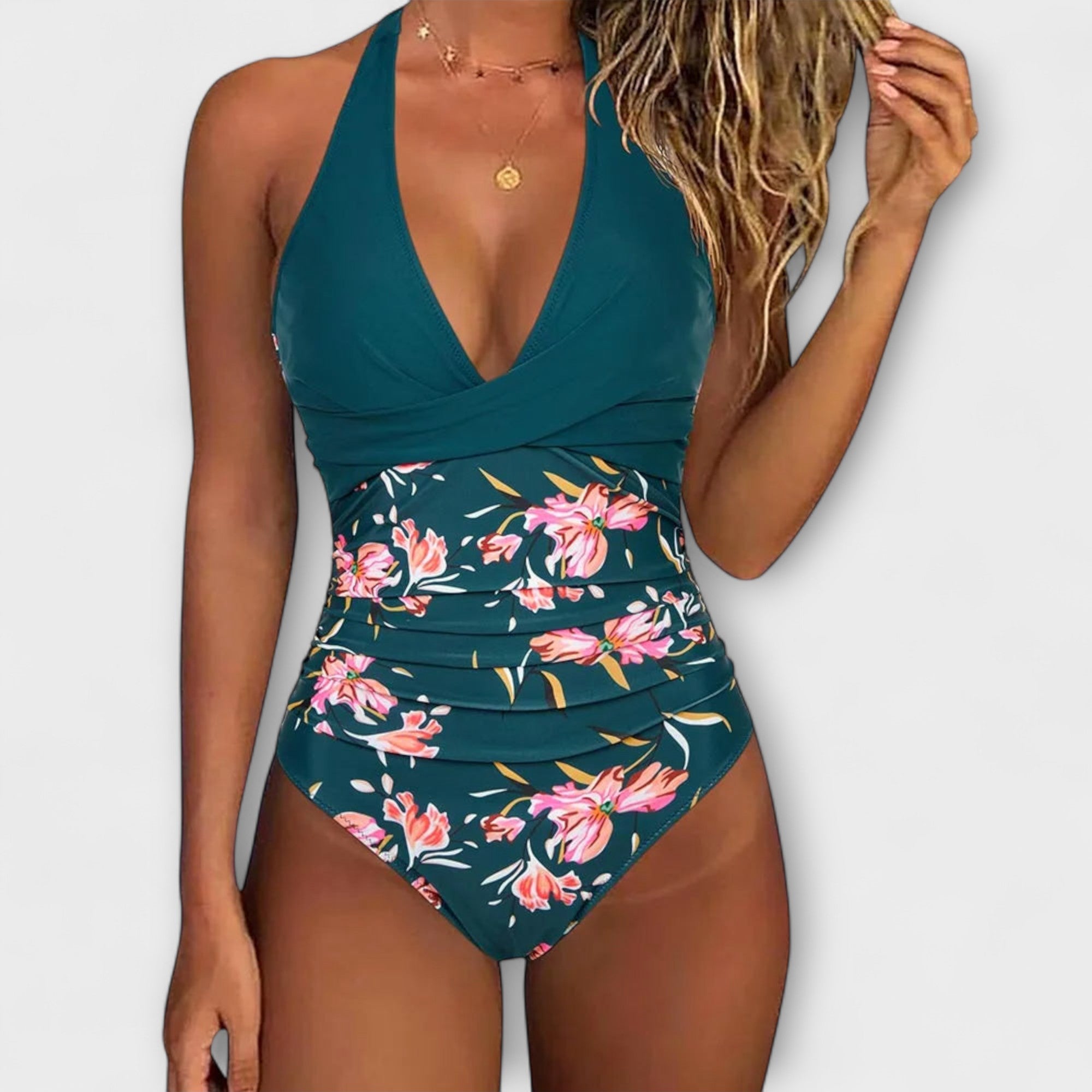 Traje de baño de una pieza con escote en V de Clara