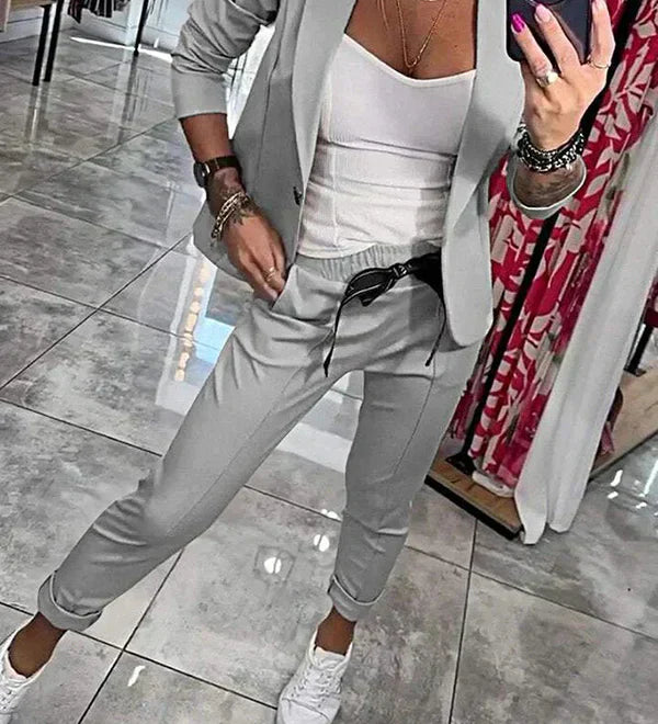 Adriana - Conjunto Elegante Chic