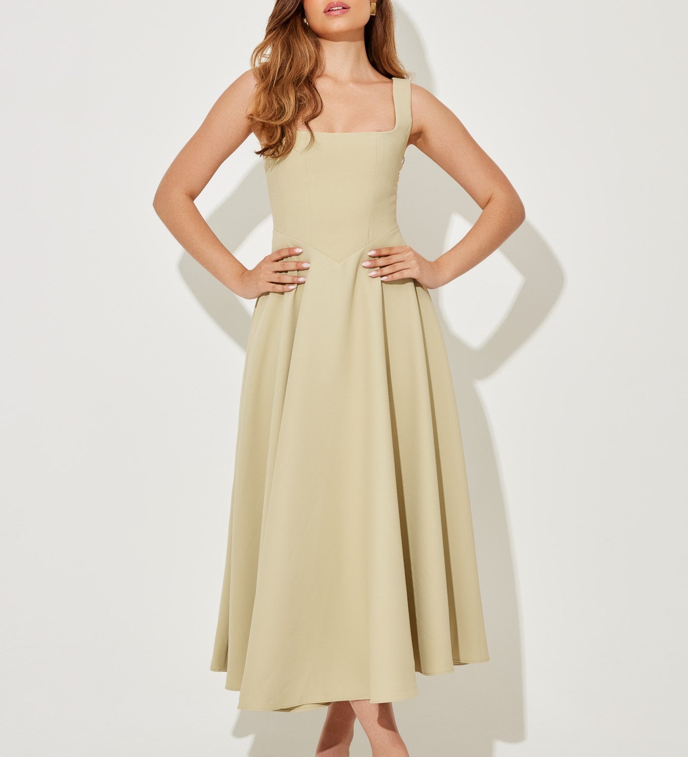 Amelia - Vestido Midi Elegante