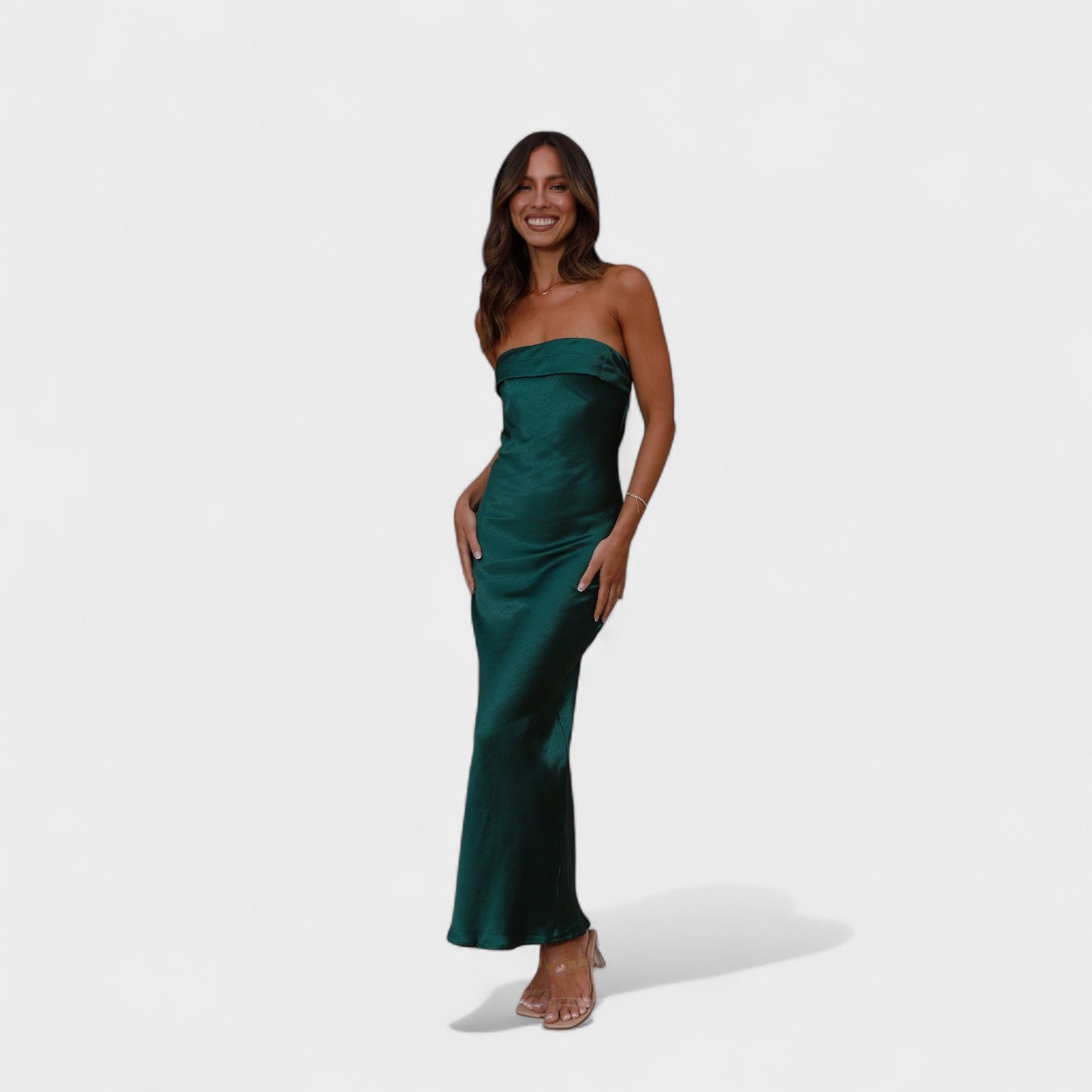 Carmen - Vestido Satén Elegante
